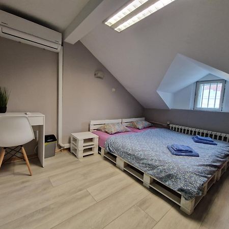 Lambo'S Corner Varna - Guest Rooms エクステリア 写真
